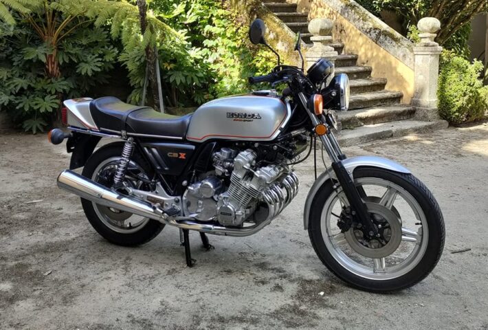 Passeio CBX 1000